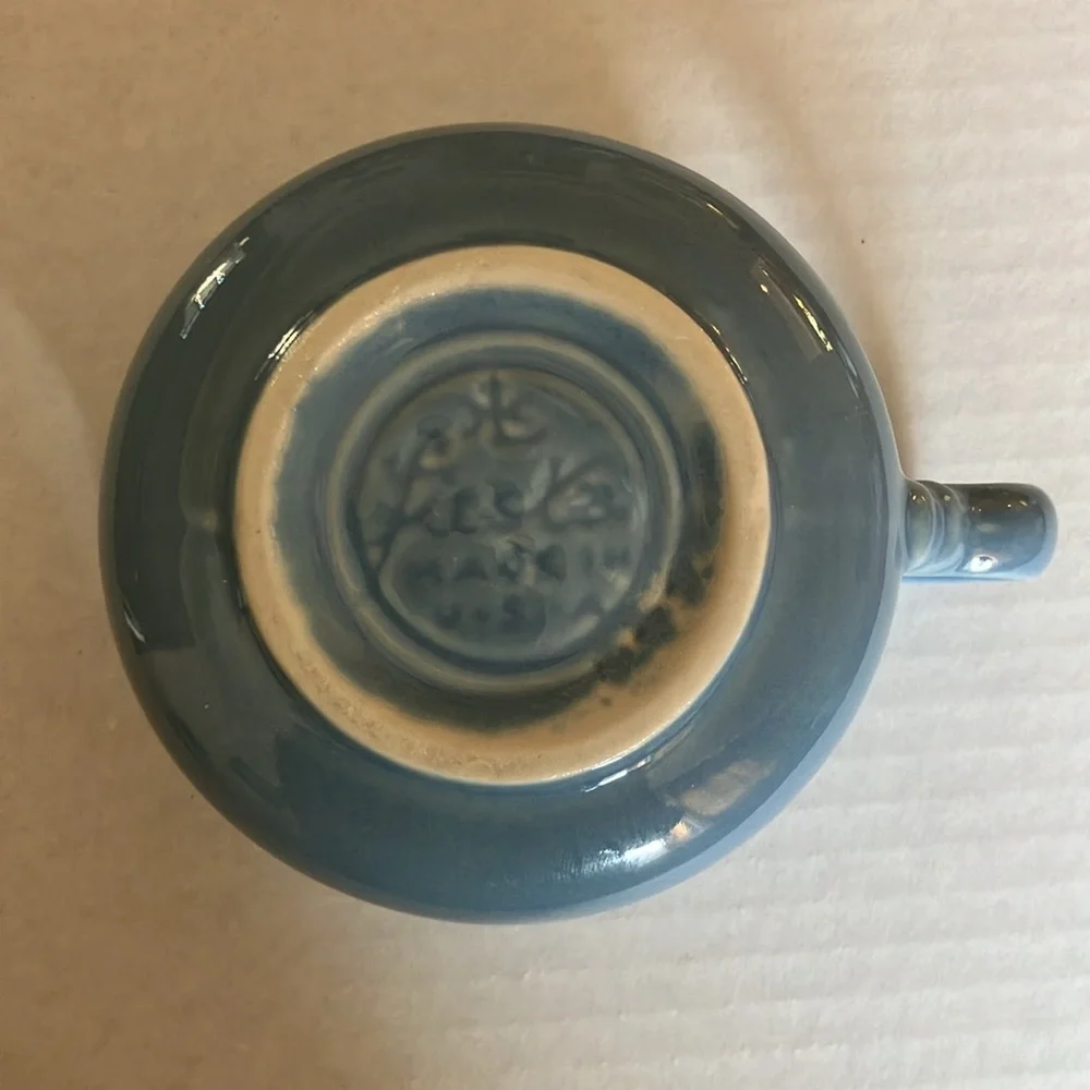 EUC Fiesta Creamer 6 oz  Periwinkle Blue (Intro 1989) by HOMER LAUGHLIN - Picture 2 of 6